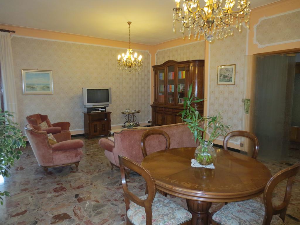 Casa Giordano Bed and Breakfast Mombello Monferrato Buitenkant foto
